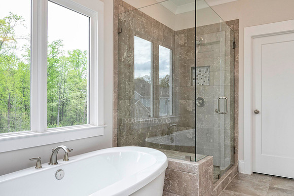 Owner's Bath-3