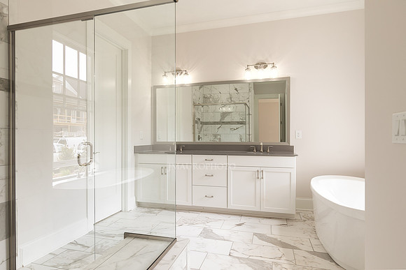 Owner's Bath-1