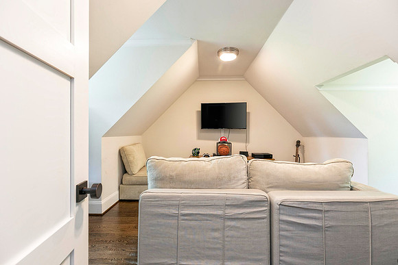 Bedroom 4-2