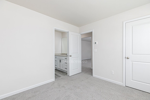Bedroom 2-2