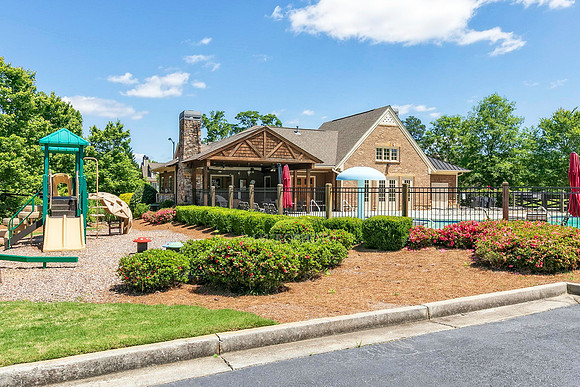 Clubhouse-1