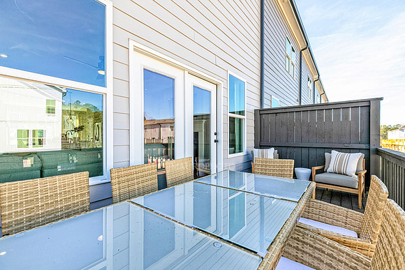 Deck-1