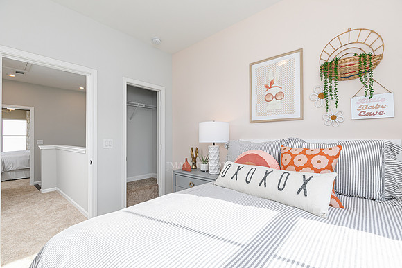 Bedroom 2-2