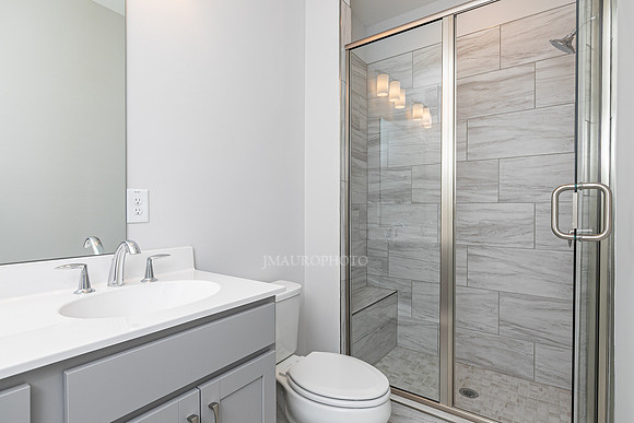 Owner's Bath-1