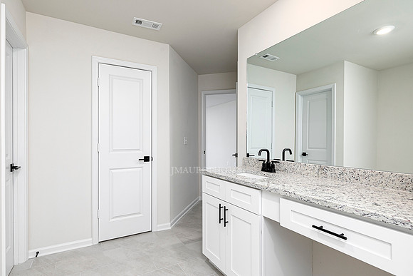 Master Bath-4