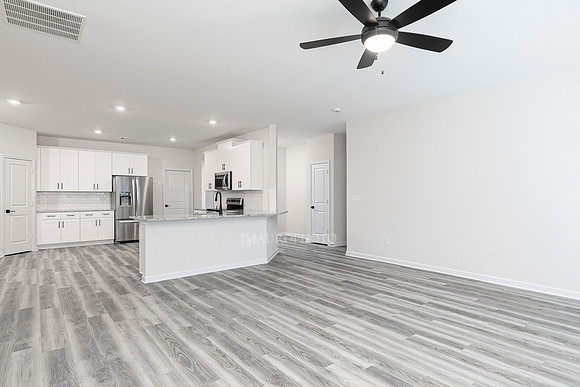 Family Room-3