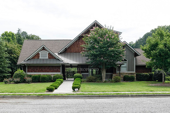 Clubhouse-1
