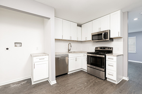 2BR Apt-4