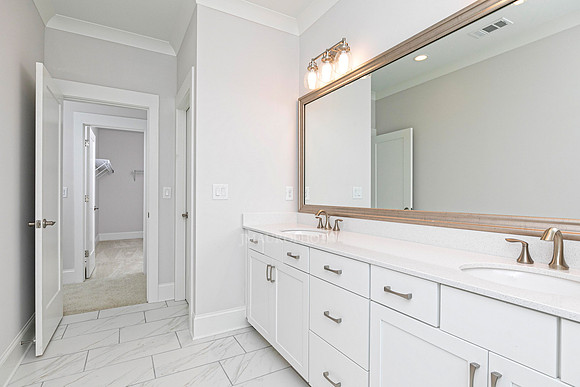 Owner's Bath-2