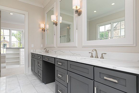 Owner's Bathroom-5