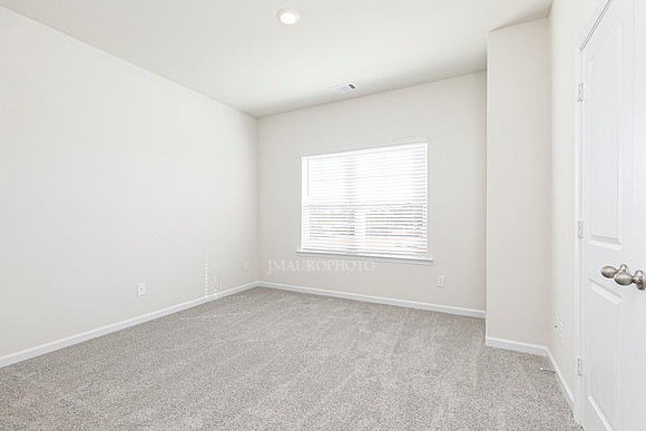 Bedroom 2-1