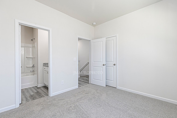 Master Bedroom-2