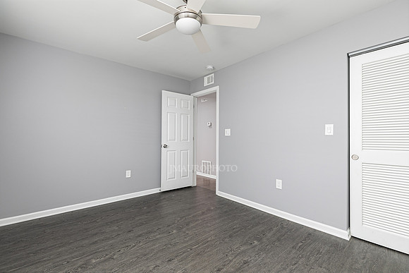 2BR Apt-10