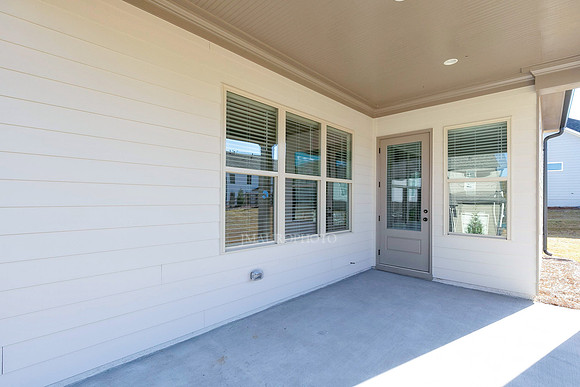 Covered Porch-1