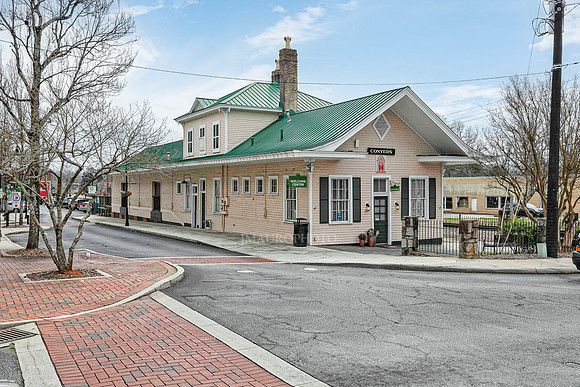 Conyers-7