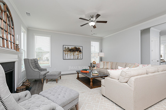 Family Room-3