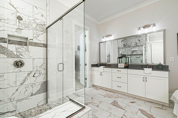 Owner's Bath-1