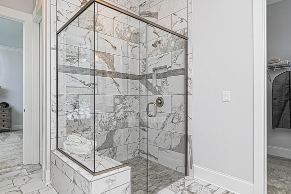 Owner's Bath-3