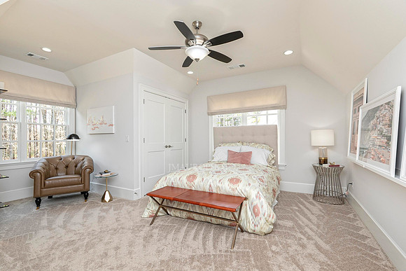 Bedroom 4-2