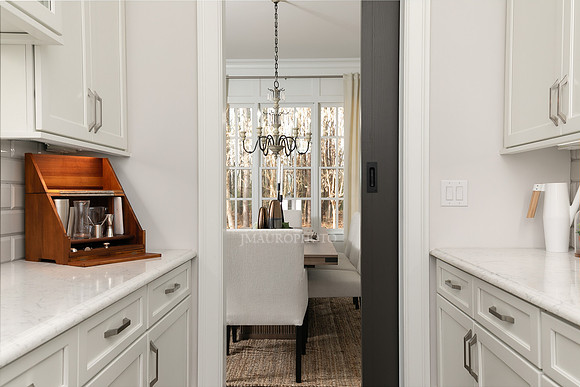 Butler's Pantry-3