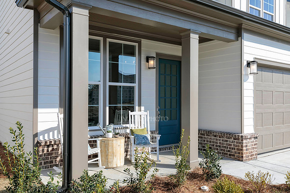 Covered Porch-1