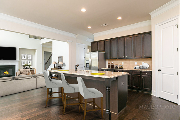 Kitchen-6-staged