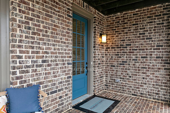 Lower Level Front Porch-2