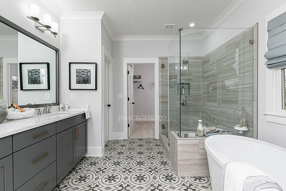 Owner's Bath-1