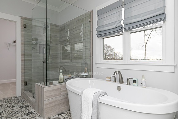 Owner's Bath-3