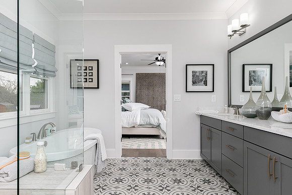 Owner's Bath-4