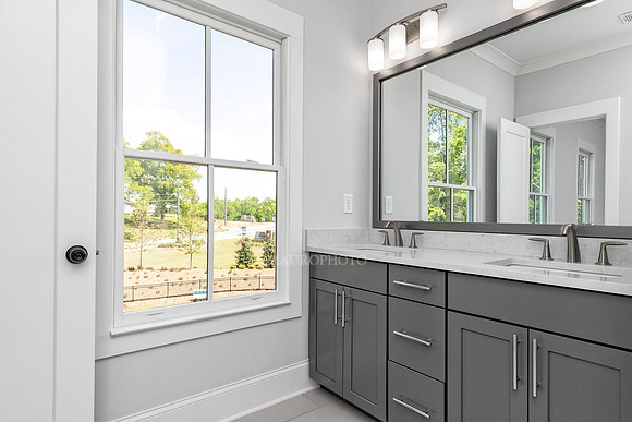Owner's Bath-1
