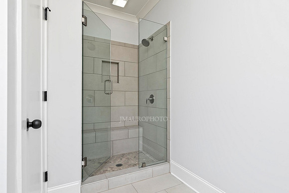 Owner's Bath-3