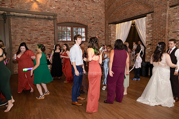 013A8005-Edit
