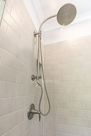 Owner's Bath-4