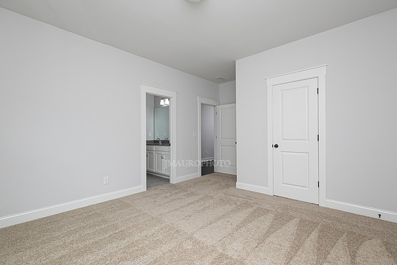 Bedroom 2-2