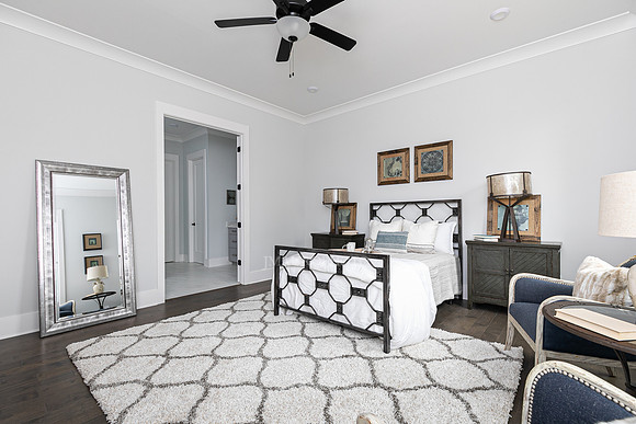 Owner's Bedroom-2