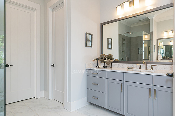 Owner's Bath-1