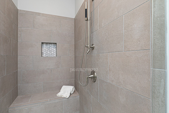 Owner's Bath-4