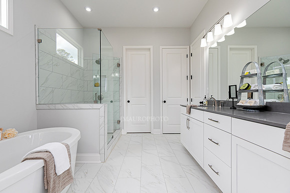 Owner's Bath-1