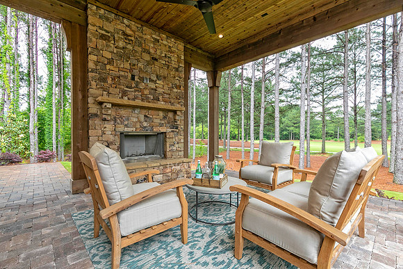 Covered Patio-1