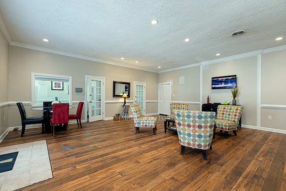 Leasing Office-1