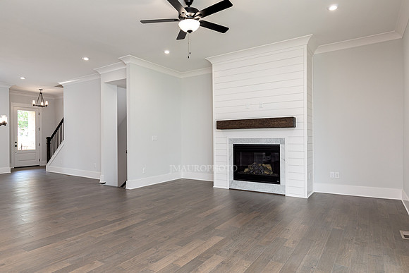 Family Room-3