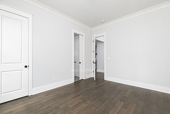 Bedroom 5-2
