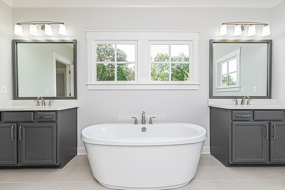 Owner's Bath-3