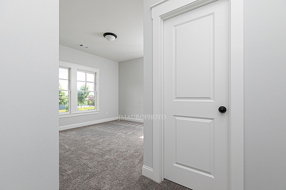 Bedroom 2-1