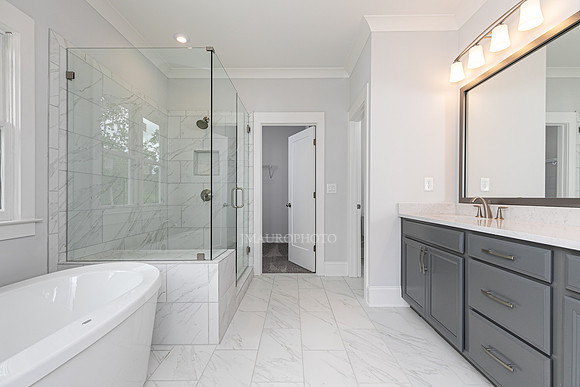 Owner's Bath-1