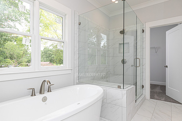 Owner's Bath-3