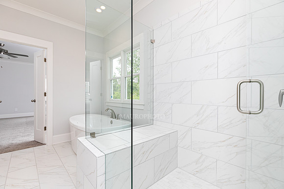 Owner's Bath-5