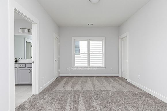 Bedroom 2-1