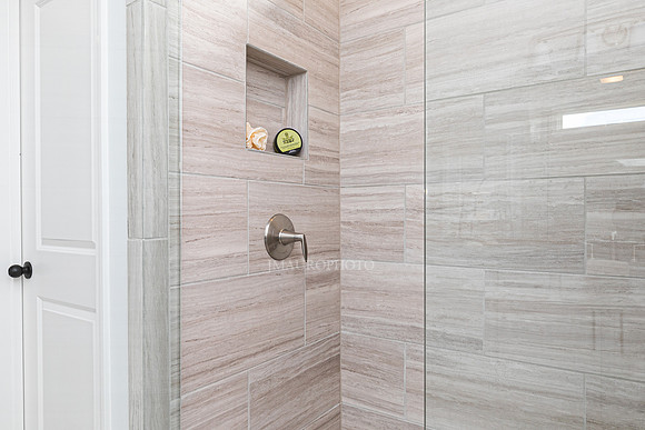 Owner's Bath-3